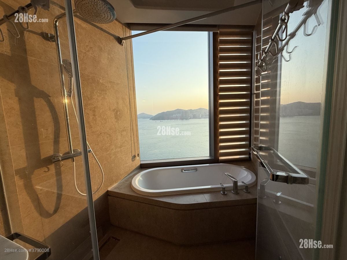 LP10 售盘 4 房 1,204 平方尺