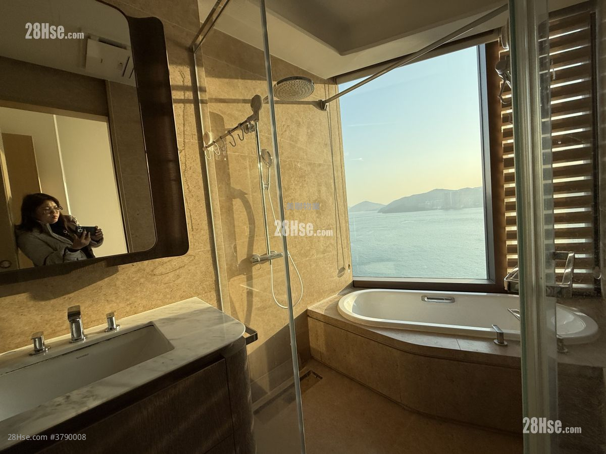 LP10 售盘 4 房 1,204 平方尺