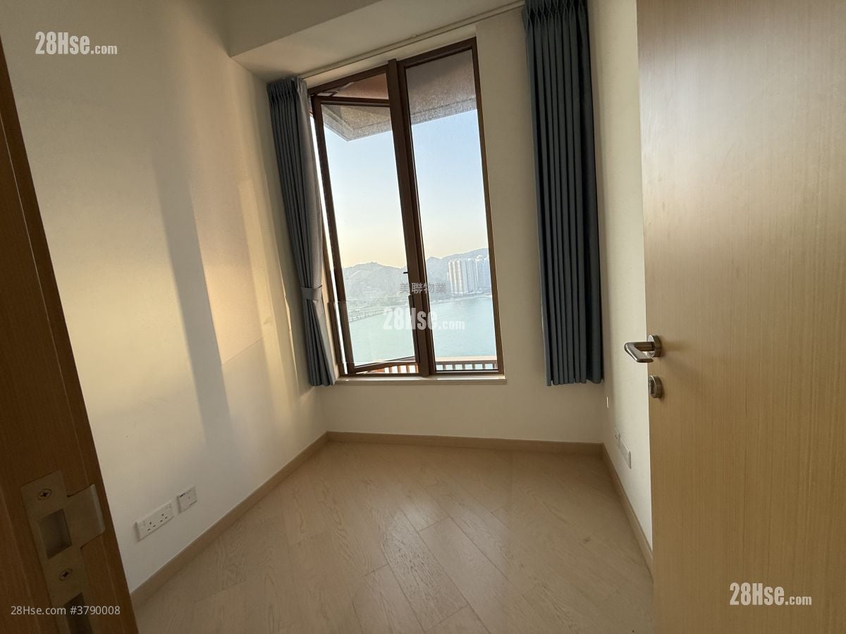 LP10 售盘 4 房 1,204 平方尺