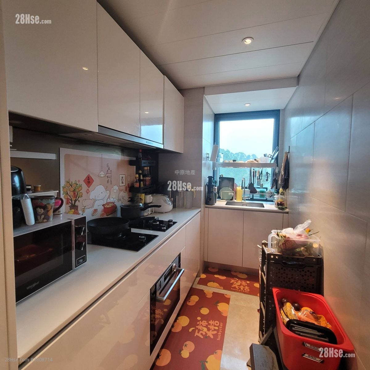 The Entrance Sell 3 Bedrooms , 2 Bathrooms 879 ft²