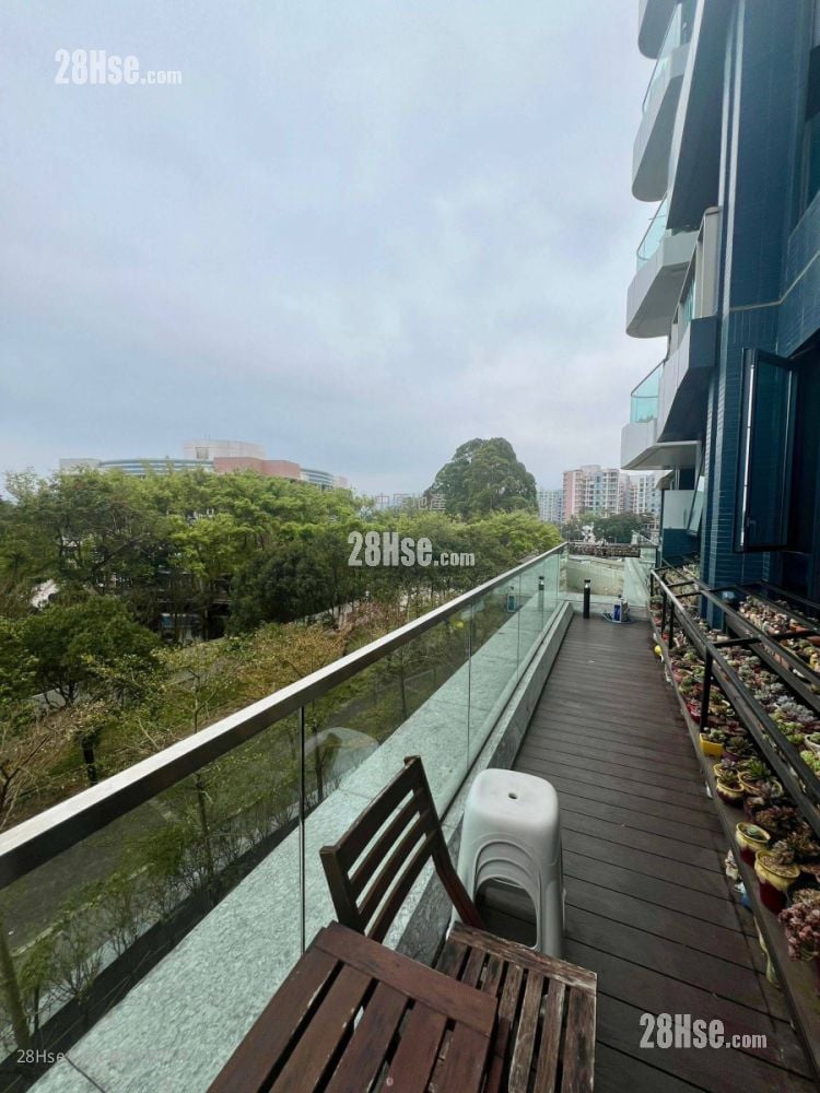 The Entrance Sell 3 Bedrooms , 2 Bathrooms 879 ft²