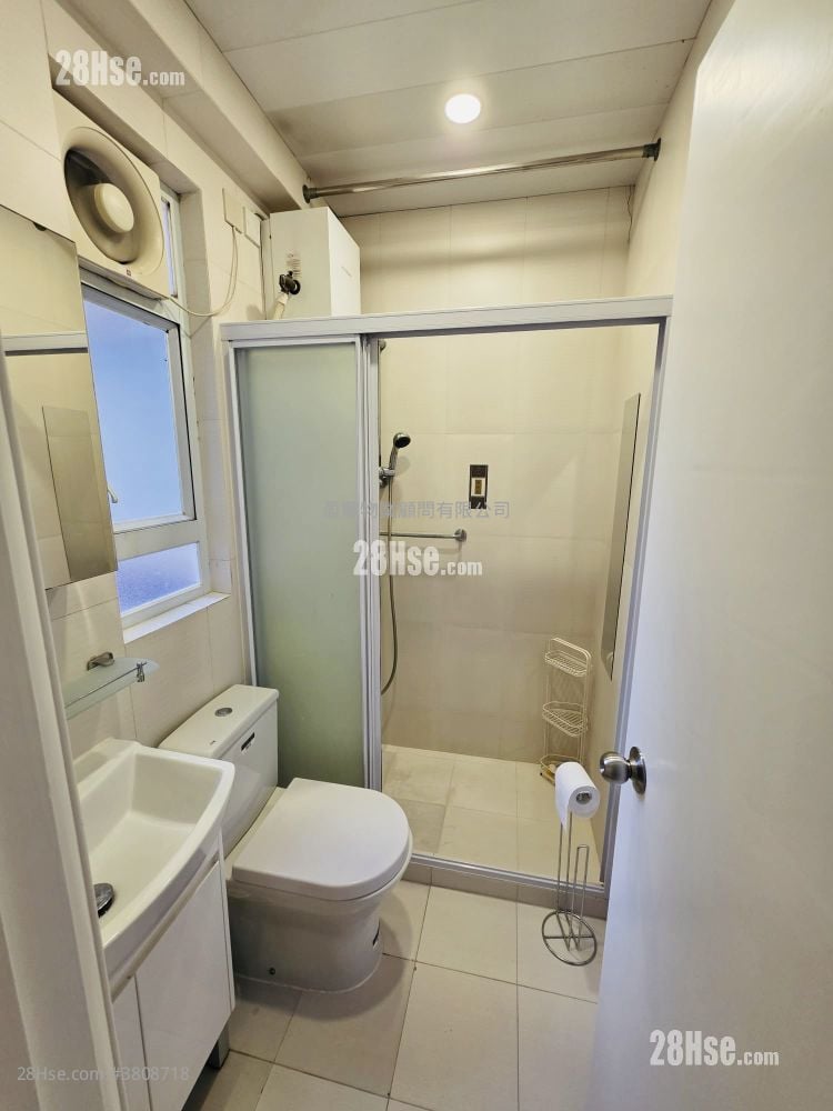 熙华大厦 租盘 开放式间隔 , 1 浴室 330 平方尺