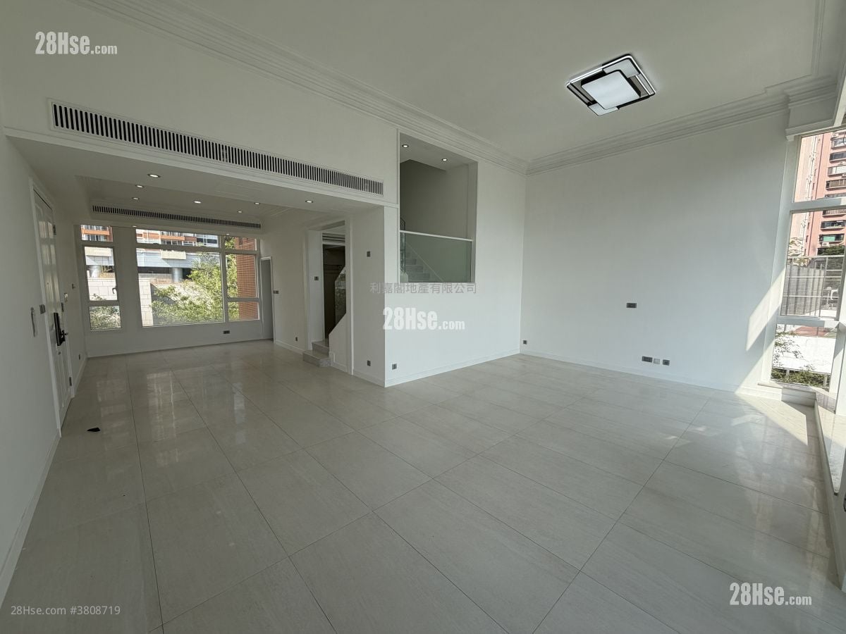 The Grandville Sell 4 Bedrooms , 3 Bathrooms 2,075 ft²