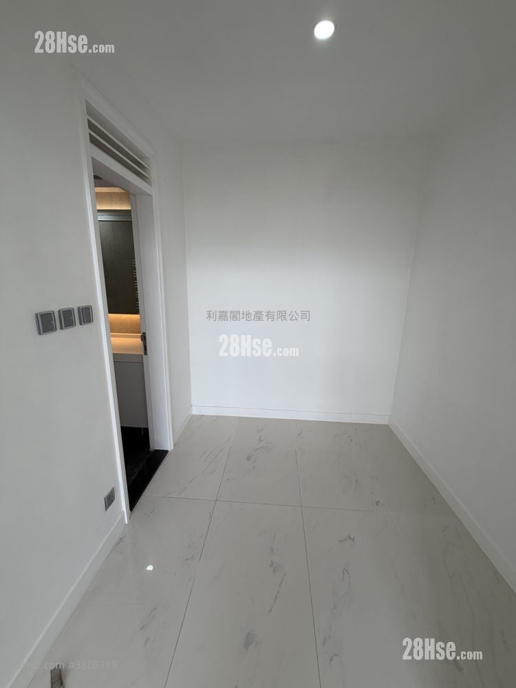 The Grandville Sell 4 Bedrooms , 3 Bathrooms 2,075 ft²