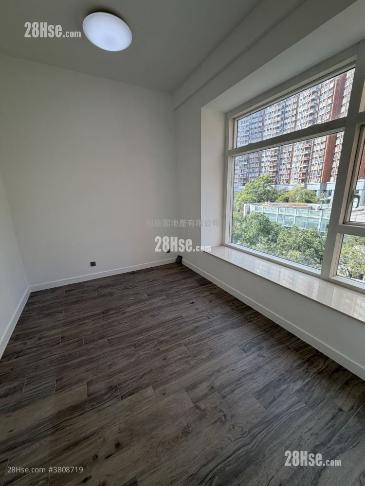 The Grandville Sell 4 Bedrooms , 3 Bathrooms 2,075 ft²