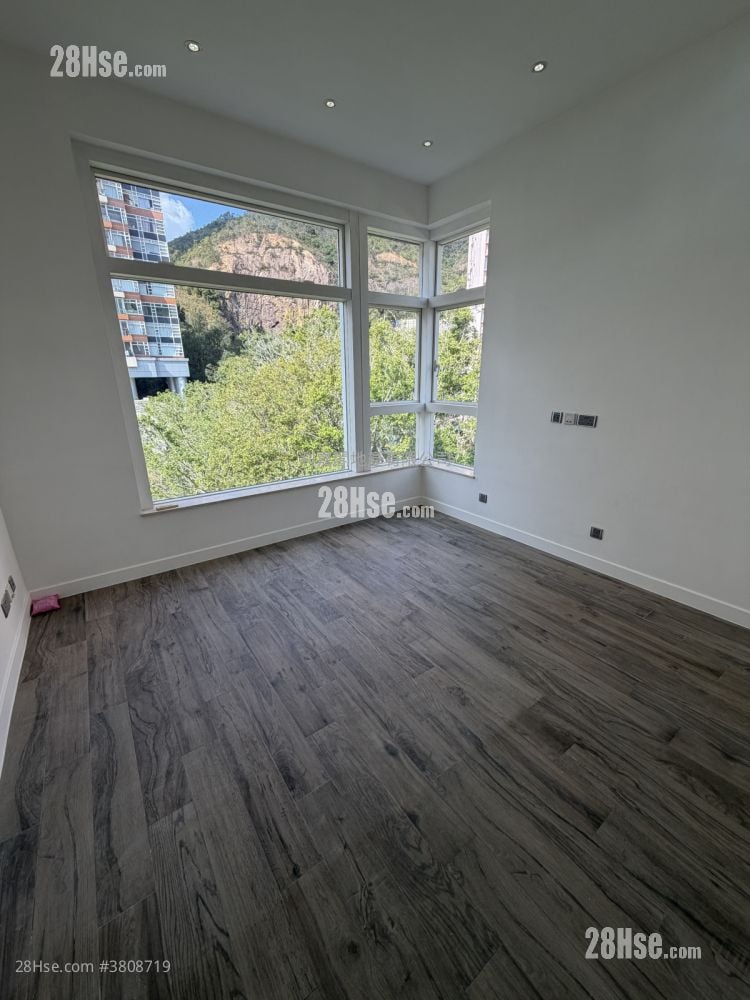 The Grandville Sell 4 Bedrooms , 3 Bathrooms 2,075 ft²