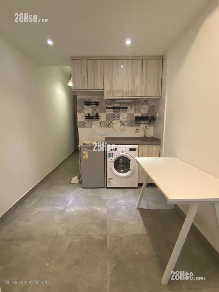 15-17 Cameron Road Rental 1 Bedroom , 1 Bathroom 170 ft²