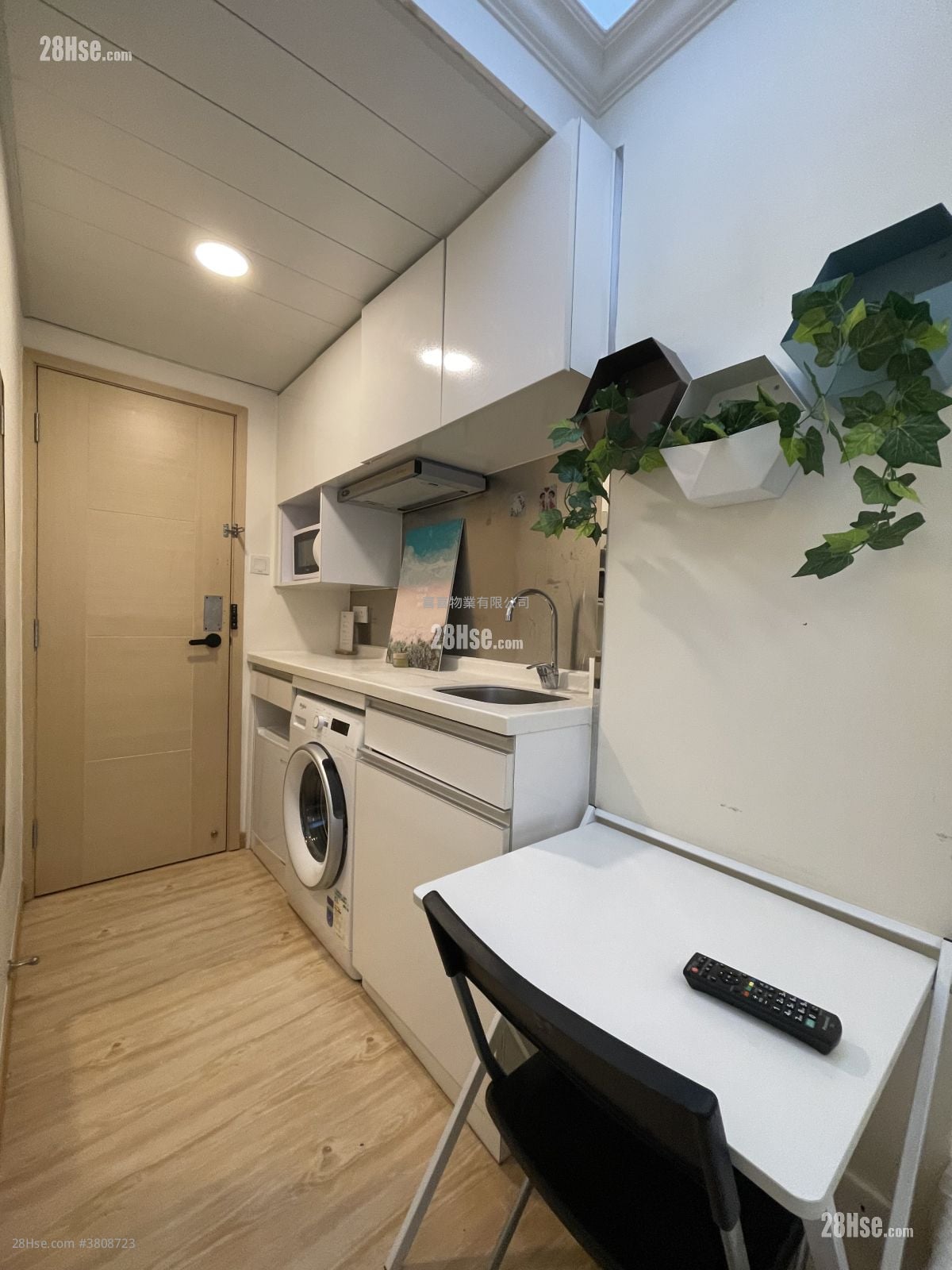 单幢楼房 租盘 开放式间隔 , 1 浴室 160 平方尺