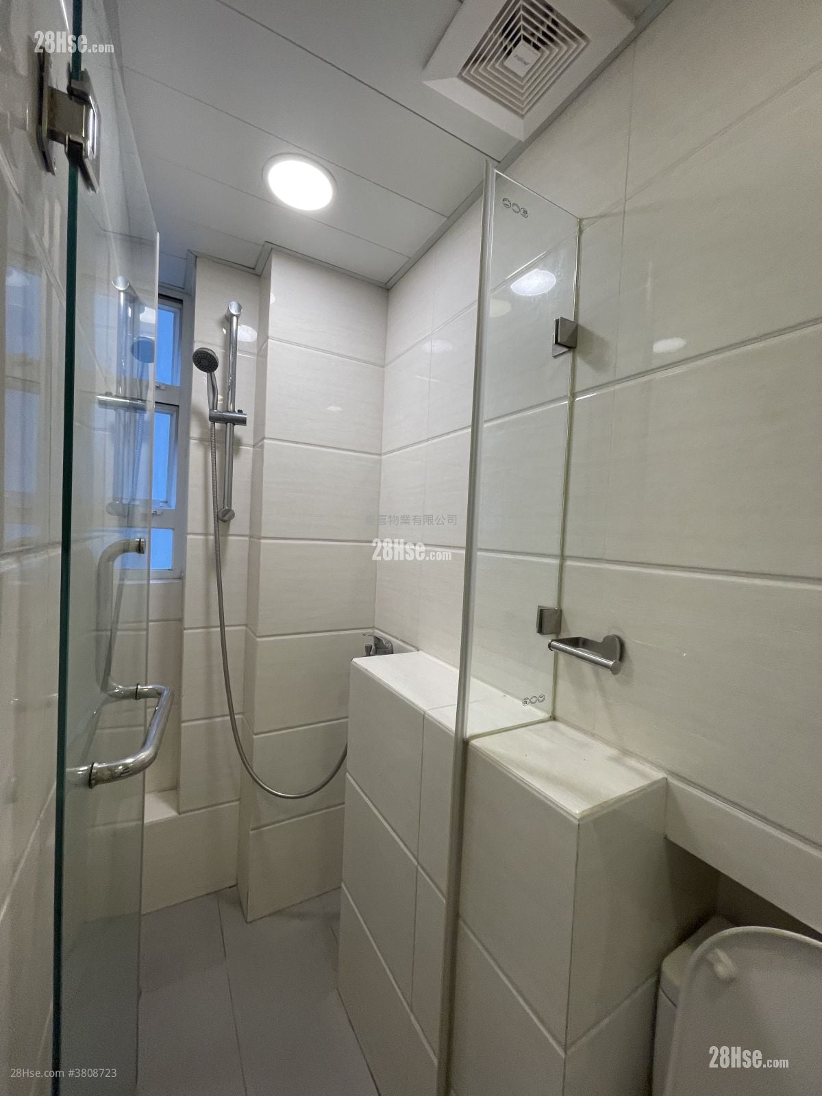 单幢楼房 租盘 开放式间隔 , 1 浴室 160 平方尺