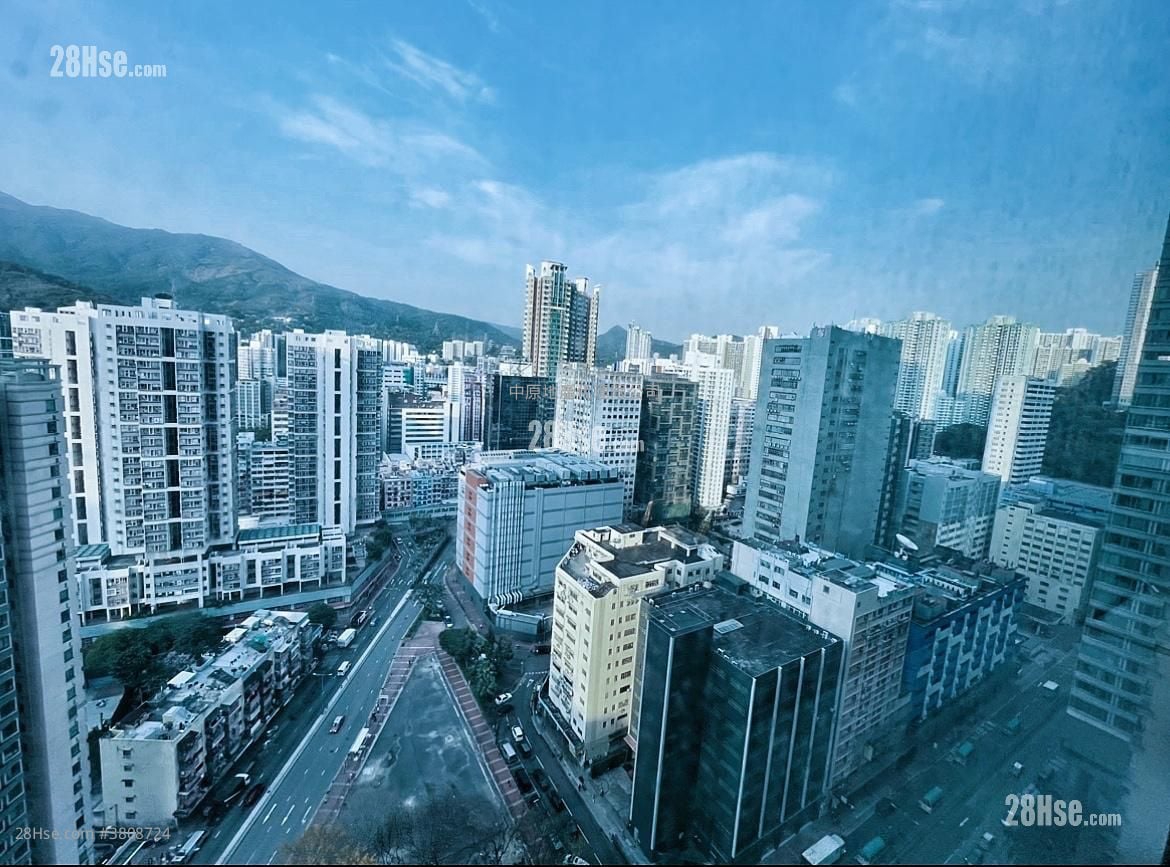 Chelsea Court Sell 2 Bedrooms , 1 Bathroom 471 ft²