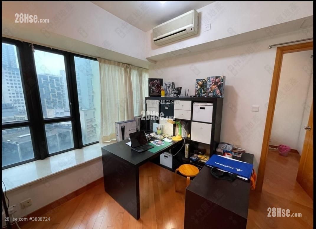 Chelsea Court Sell 2 Bedrooms , 1 Bathroom 471 ft²