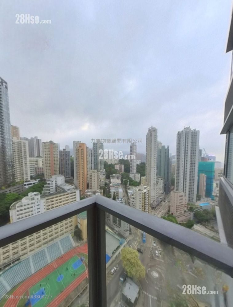 Serenade Sell 3 Bedrooms , 2 Bathrooms 788 ft²