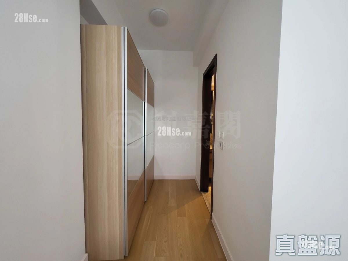 Paxton Rental 2 Bedrooms , 3 Bathrooms 935 ft²