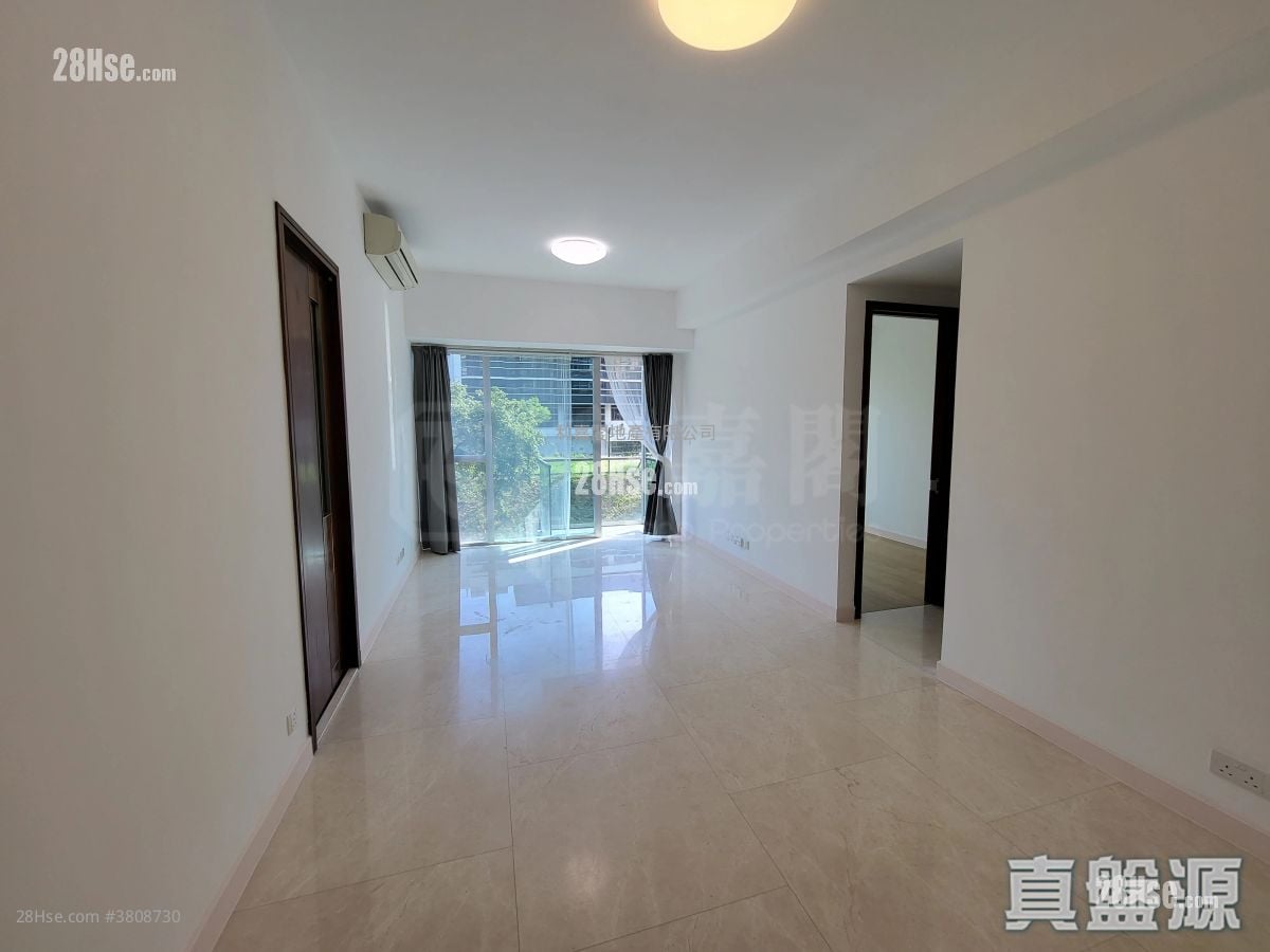 Paxton Rental 2 Bedrooms , 3 Bathrooms 935 ft²