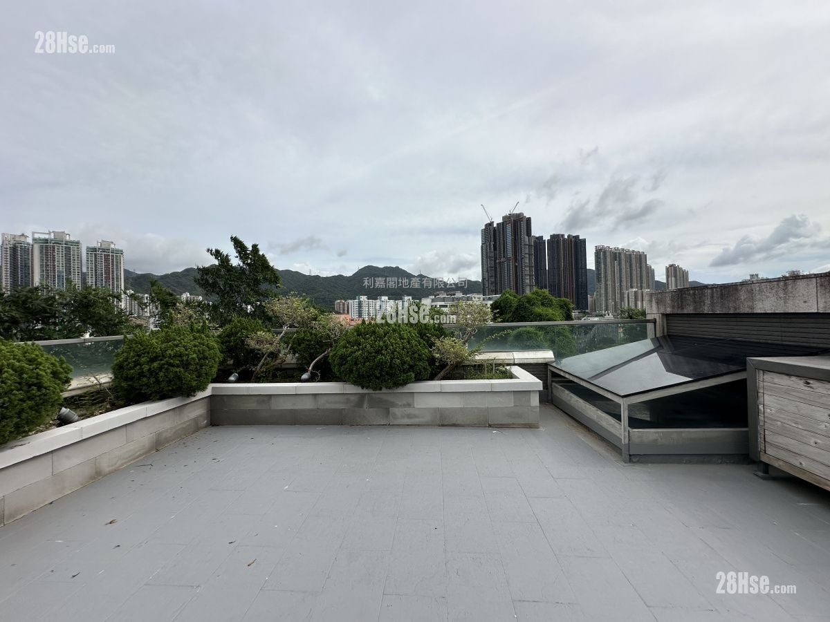 The Great Hill Sell 4 Bedrooms , 4 Bathrooms 3,197 ft²