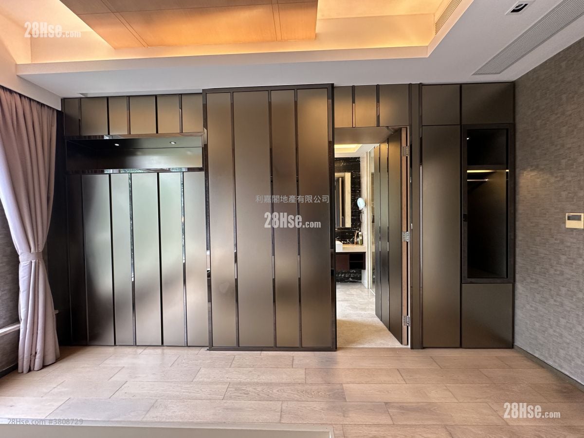 The Great Hill Sell 4 Bedrooms , 4 Bathrooms 3,197 ft²