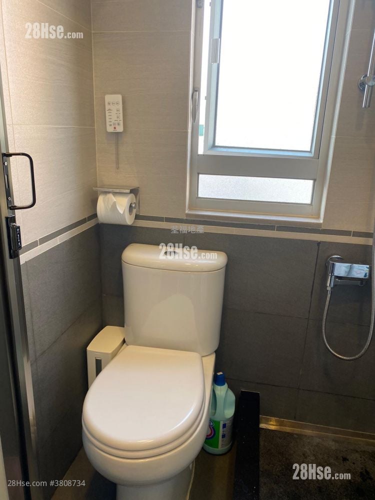 荃胜大厦 售盘 2 房 , 1 浴室 277 平方尺