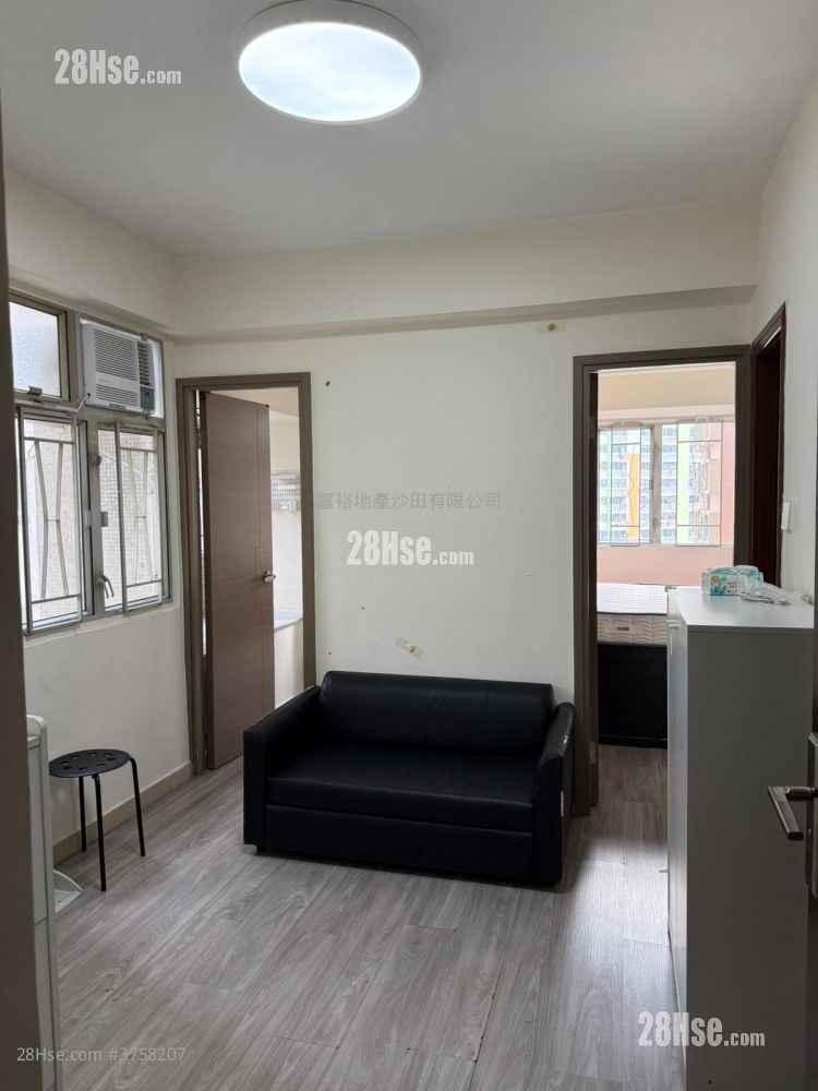 Golden Lion Garden Rental 1 Bedroom , 1 Bathroom 260 ft²