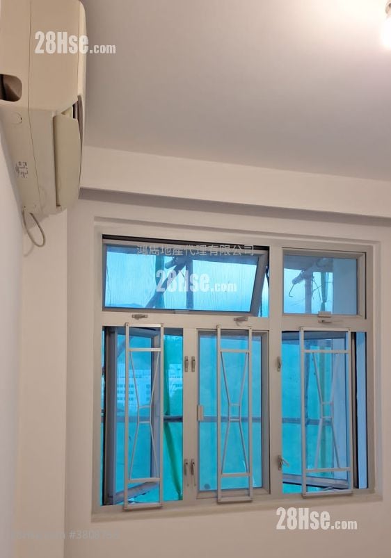 Sui Wo Court Rental 2 Bedrooms , 1 Bathroom 411 ft²