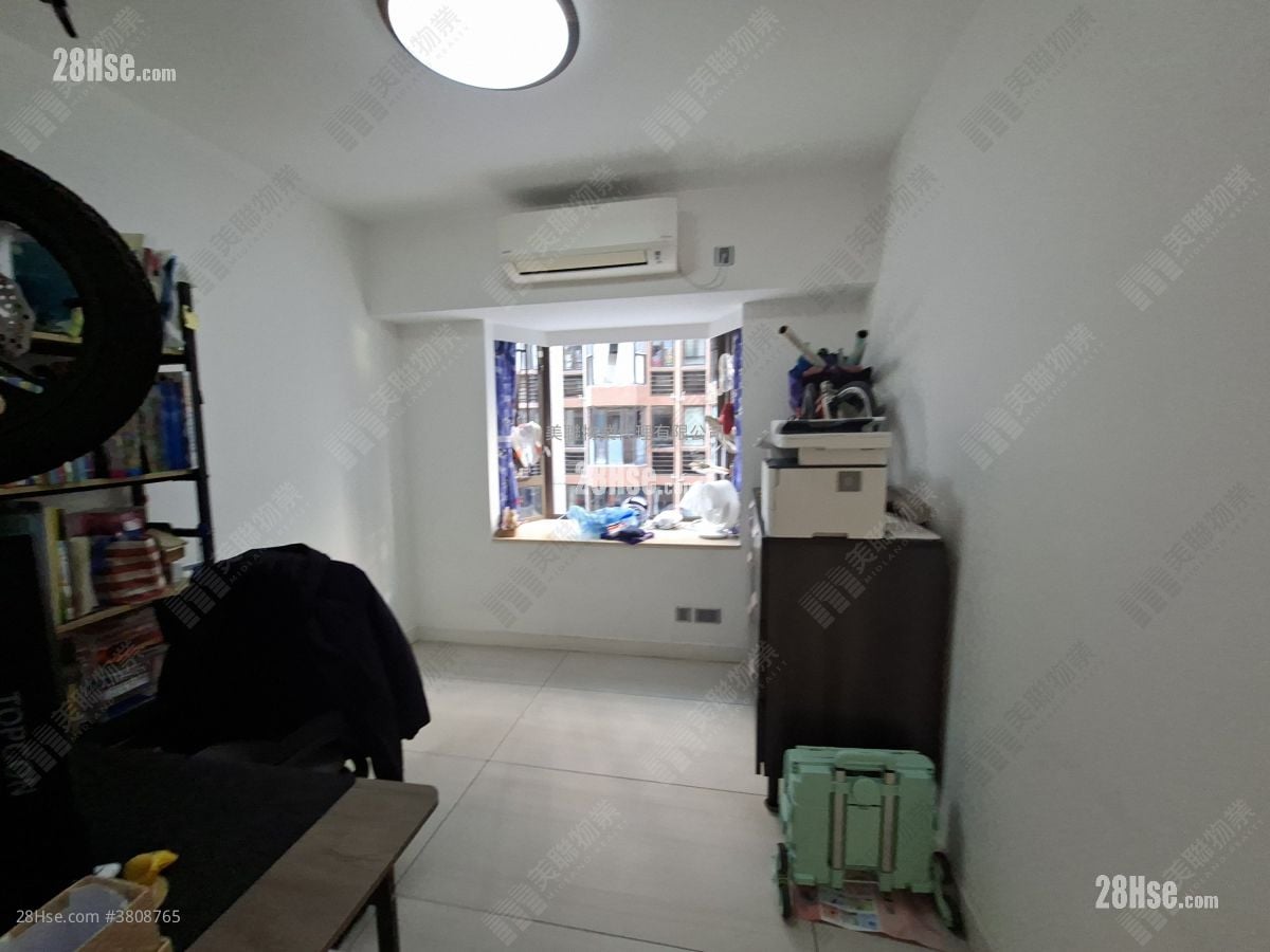 碧华花园 售盘 3 房 , 2 浴室 1,211 平方尺