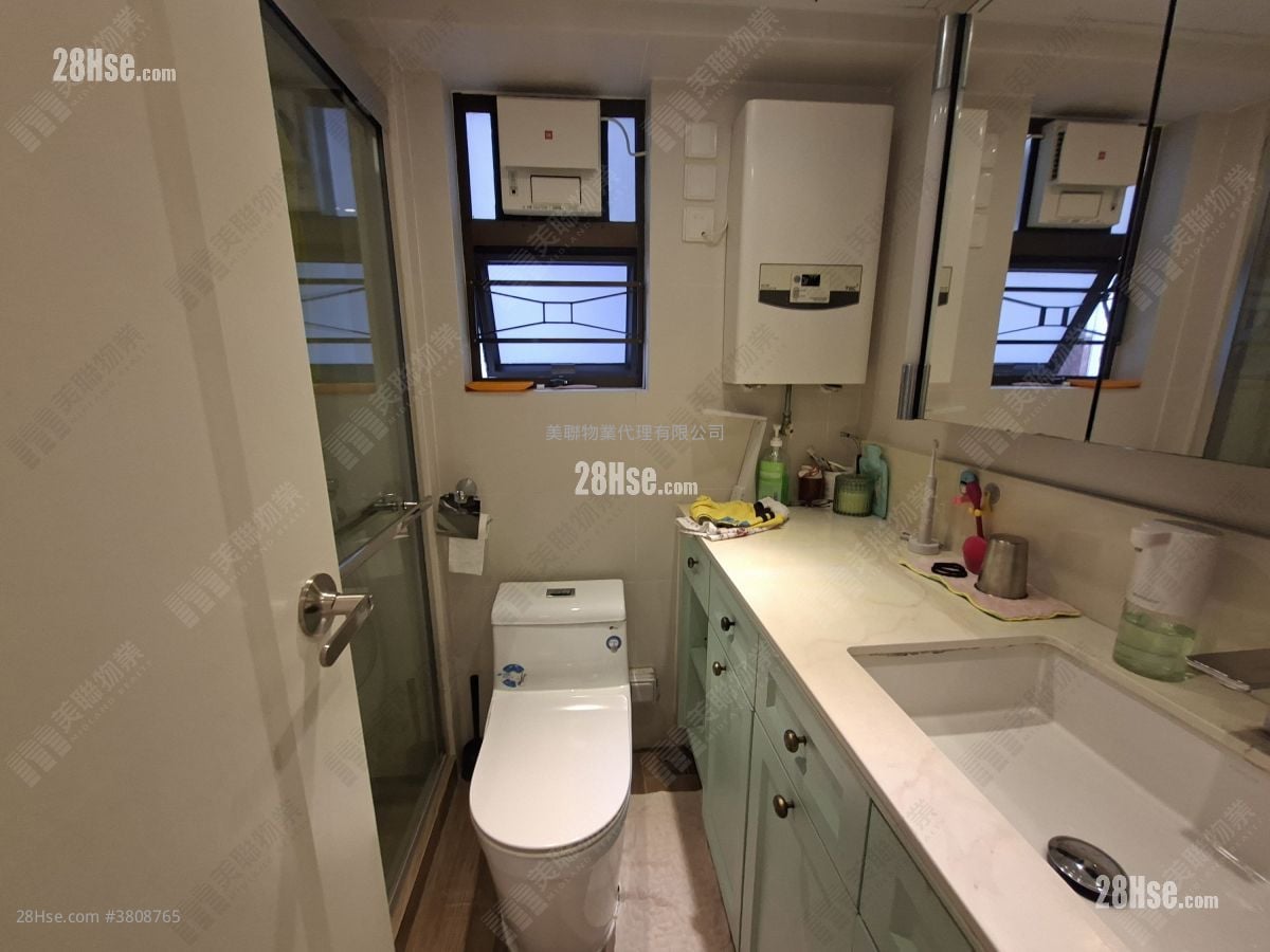 碧华花园 售盘 3 房 , 2 浴室 1,211 平方尺