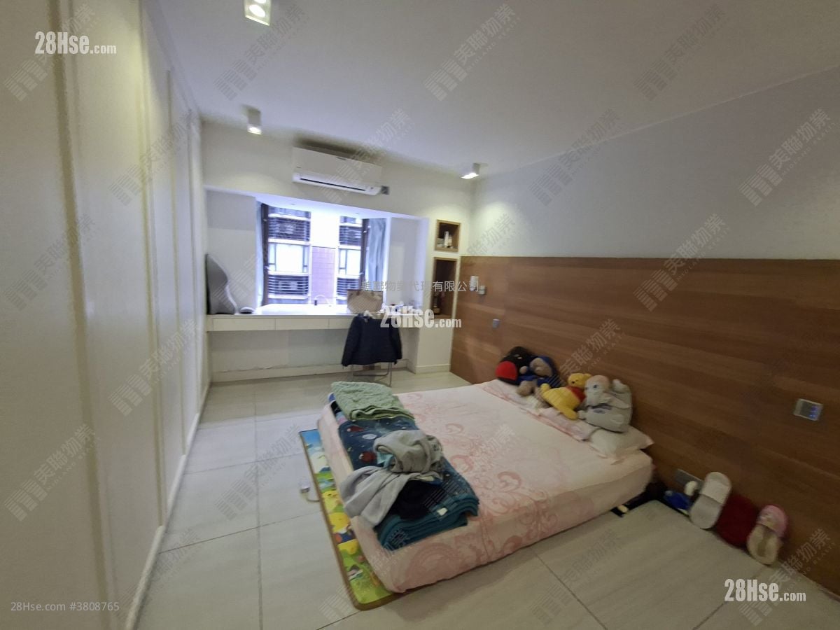 碧华花园 售盘 3 房 , 2 浴室 1,211 平方尺