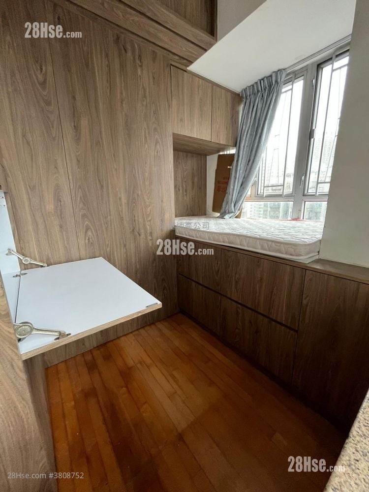 Tak Bo Garden Rental 2 Bedrooms , 1 Bathroom 282 ft²