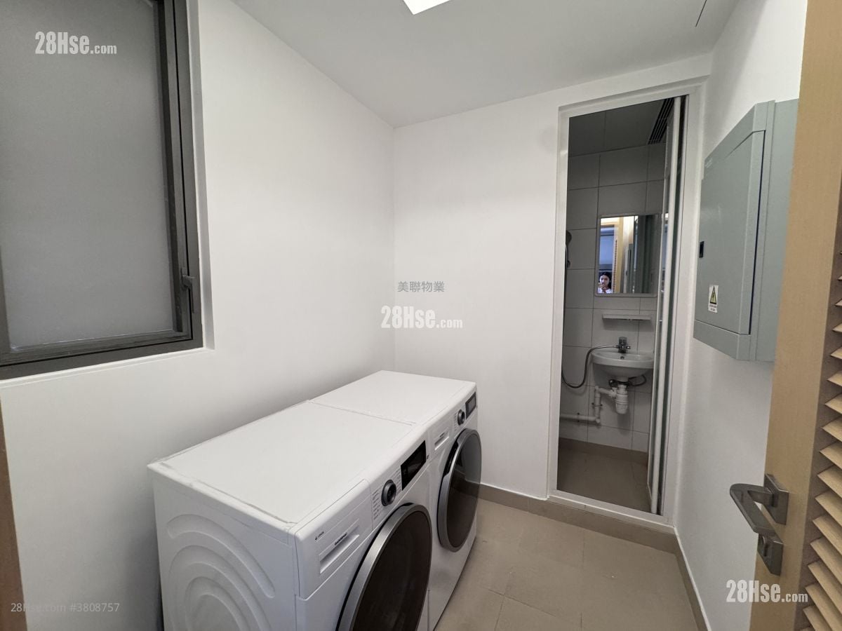 港岛南岸 租盘 4 房 , 3 浴室 1,420 平方尺