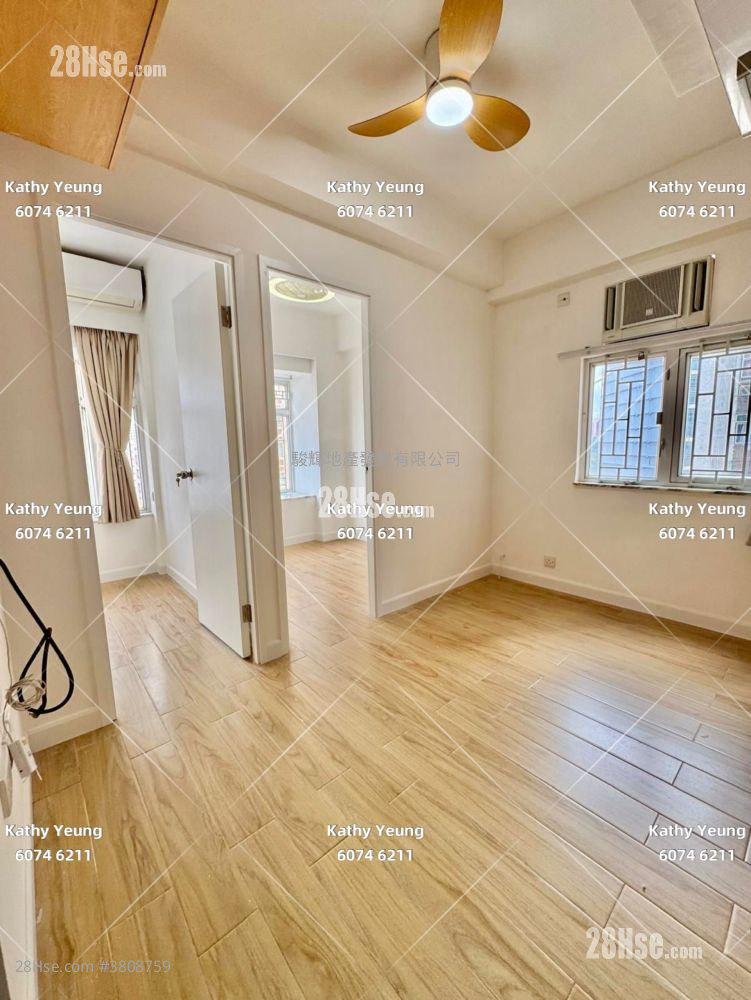 鸿威大厦 售盘 2 房 , 1 浴室 306 平方尺