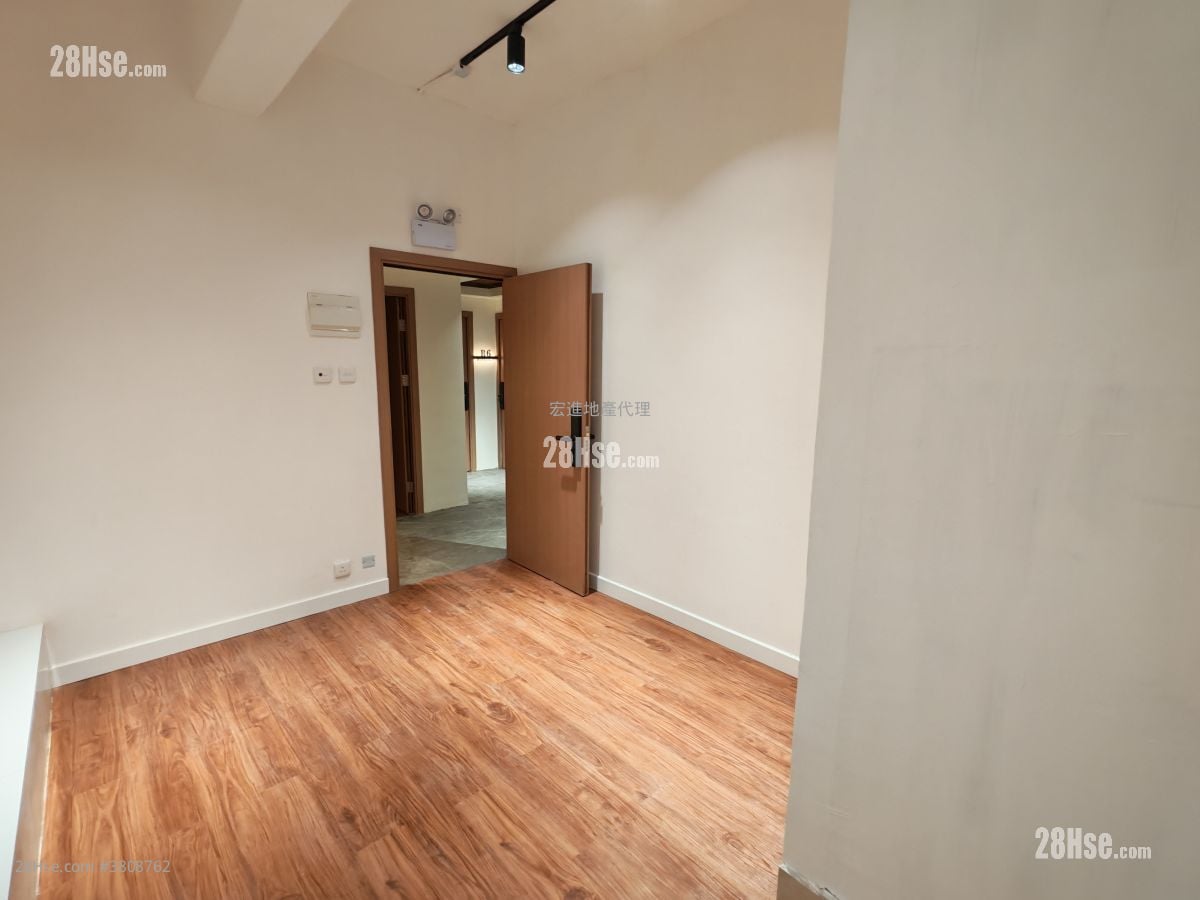 Yee Tak Factory Building Rental