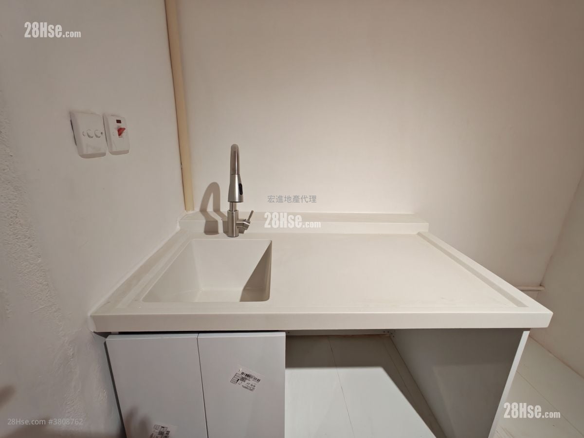 Yee Tak Factory Building Rental