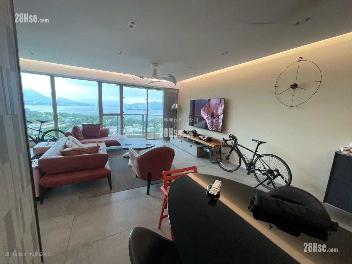 Lake Silver Sell 4 Bedrooms , 3 Bathrooms 1,432 ft²