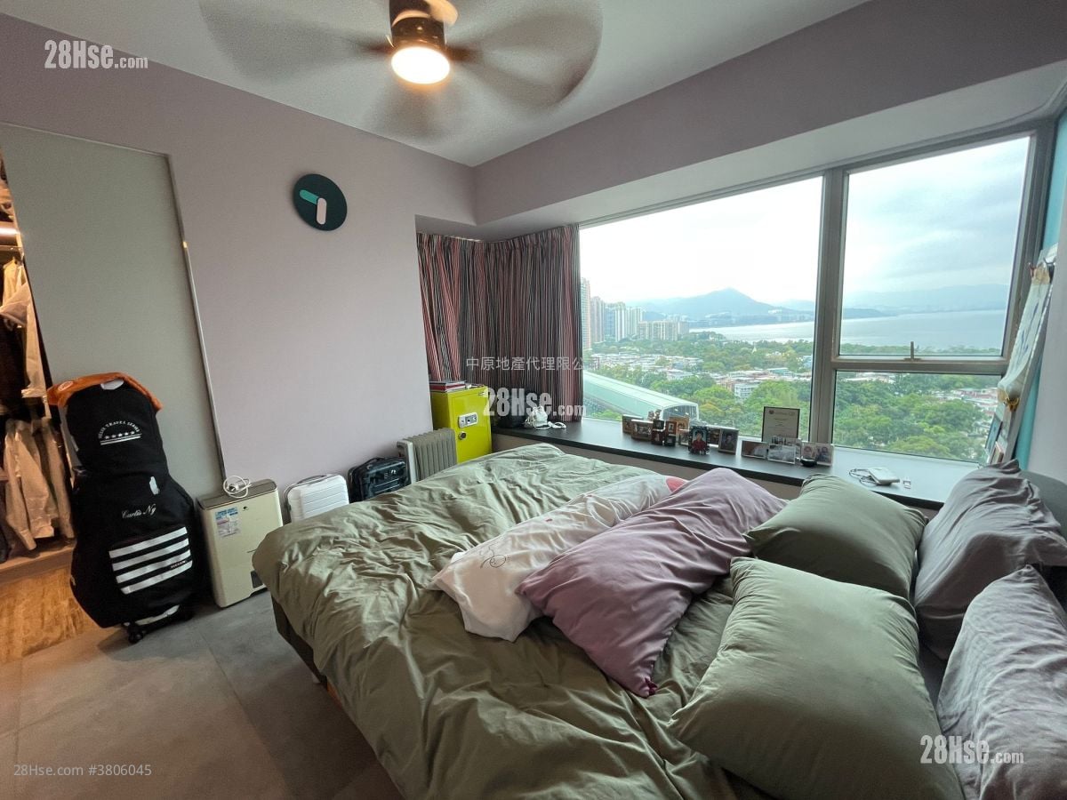 Lake Silver Sell 4 Bedrooms , 3 Bathrooms 1,432 ft²