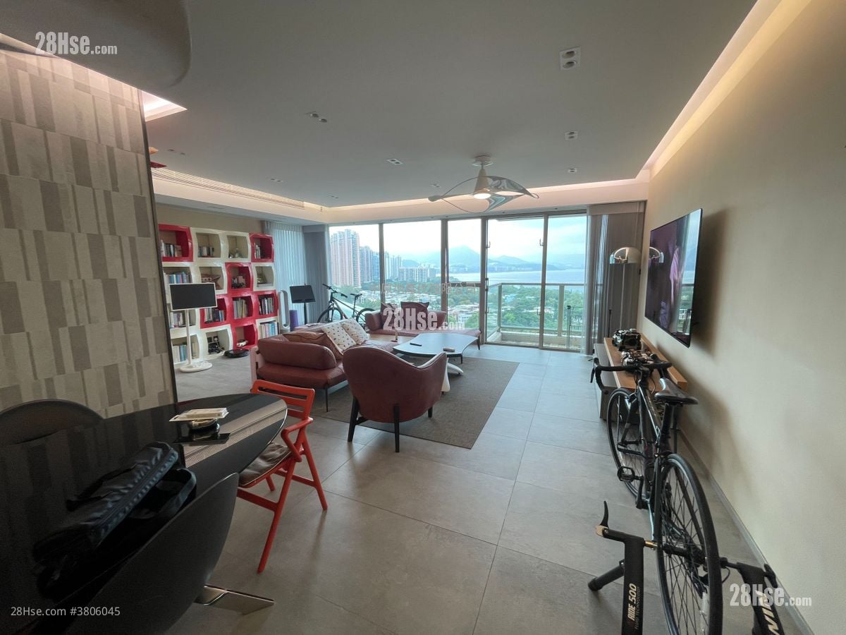 Lake Silver Sell 4 Bedrooms , 3 Bathrooms 1,432 ft²