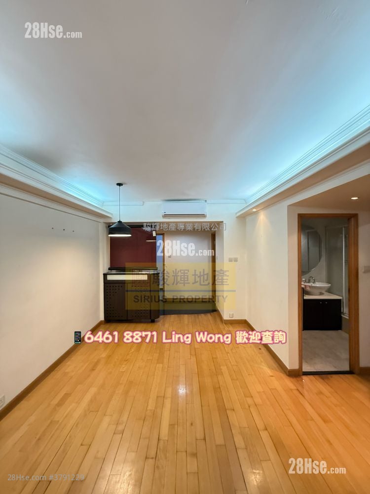 Universal Mansion Rental 2 Bedrooms , 2 Bathrooms 747 ft²