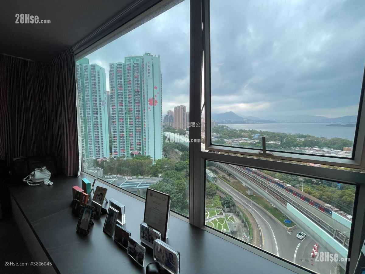 Lake Silver Sell 4 Bedrooms , 3 Bathrooms 1,432 ft²