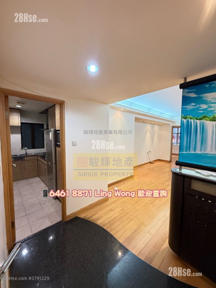 Universal Mansion Rental 2 Bedrooms , 2 Bathrooms 747 ft²