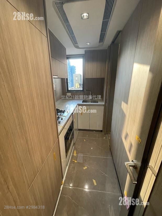 Upper River Bank Sell 3 Bedrooms , 2 Bathrooms 738 ft²