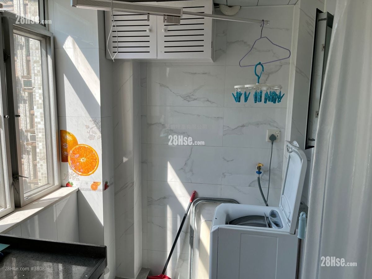 Ching Wah Court Rental 394 ft²