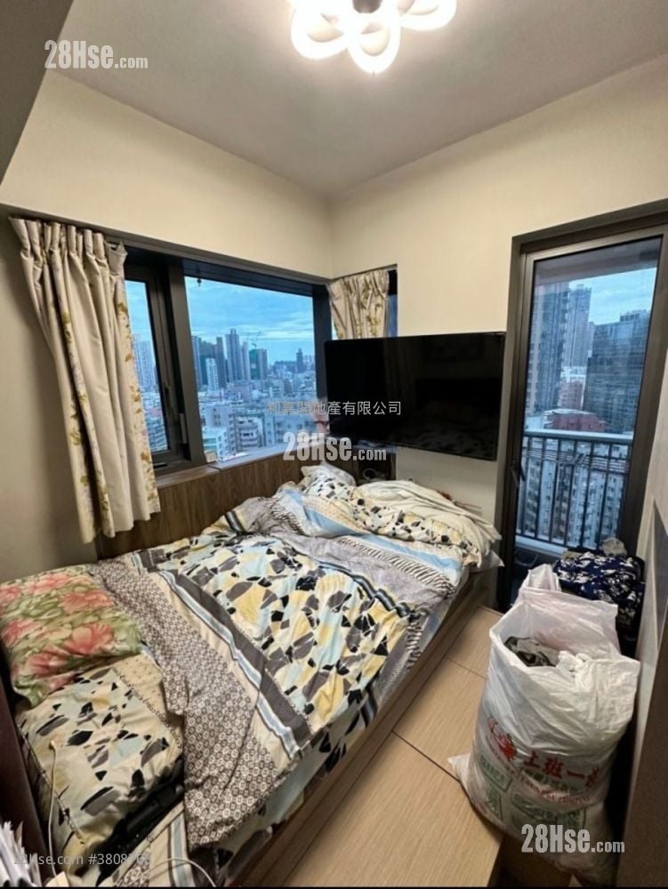 Phase 1B Of The Campton Sell 2 Bedrooms 386 ft²