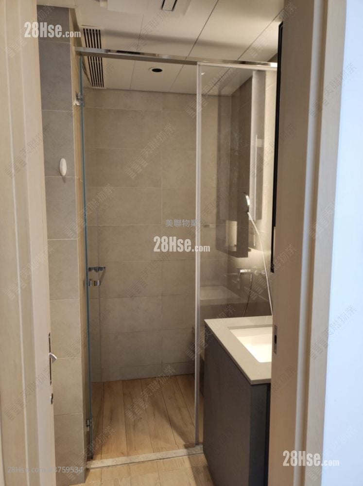 Lp6 Sell 1 Bedroom 305 ft²