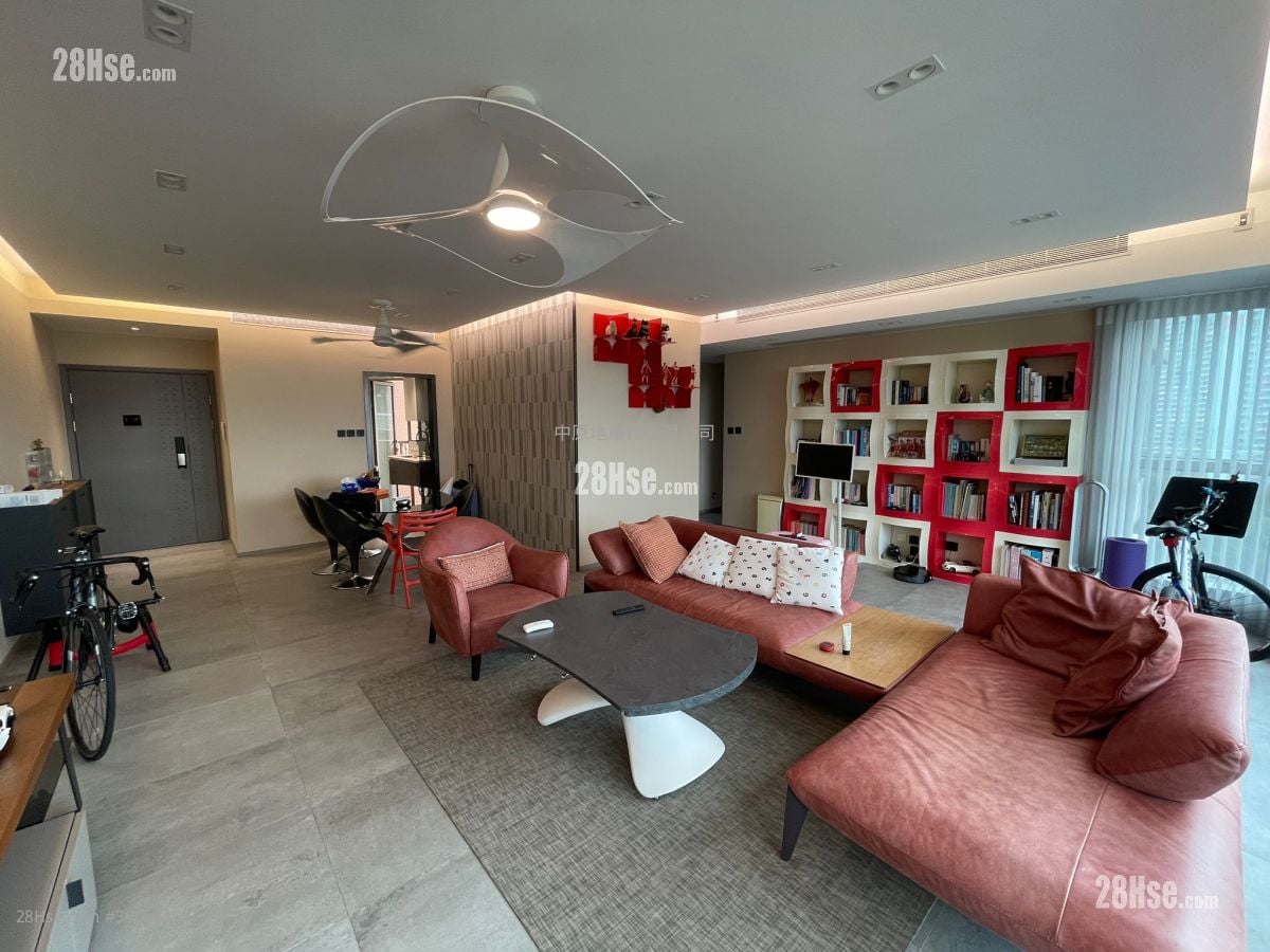 Lake Silver Sell 4 Bedrooms , 3 Bathrooms 1,432 ft²