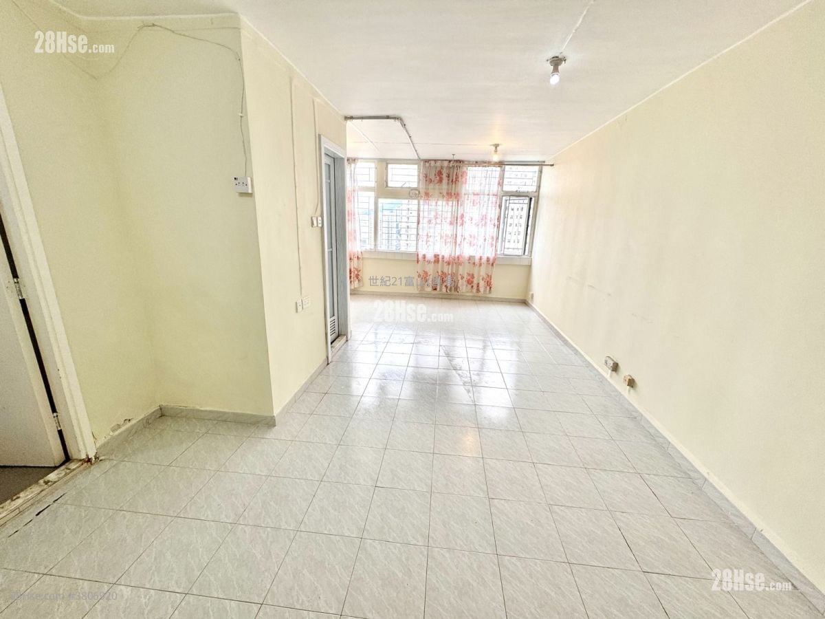 凤德邨 售盘 2 房 , 1 浴室 385 平方尺