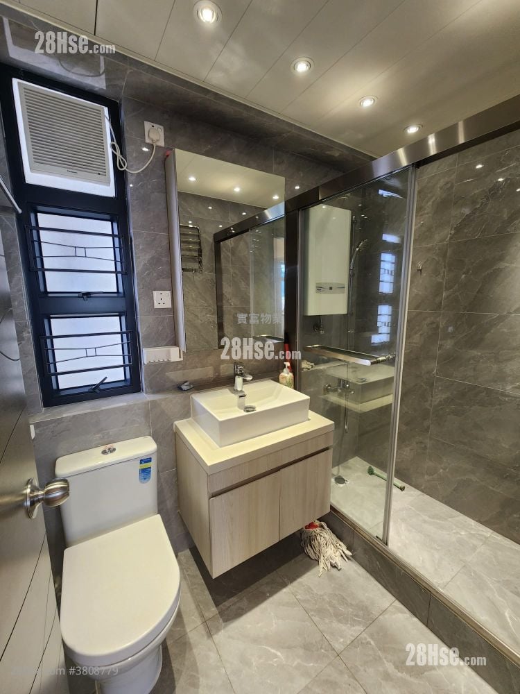 Tai Po Plaza Rental 2 Bedrooms , 1 Bathroom 488 ft²