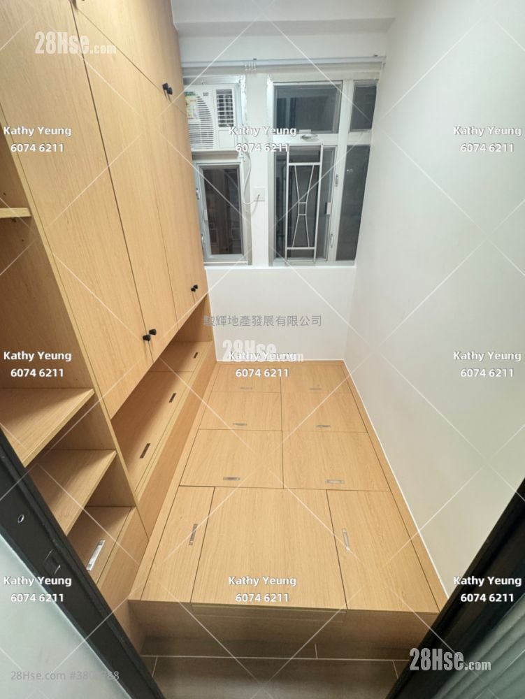 金冠大廈 租盤 2 房 , 1 浴室 200 平方呎