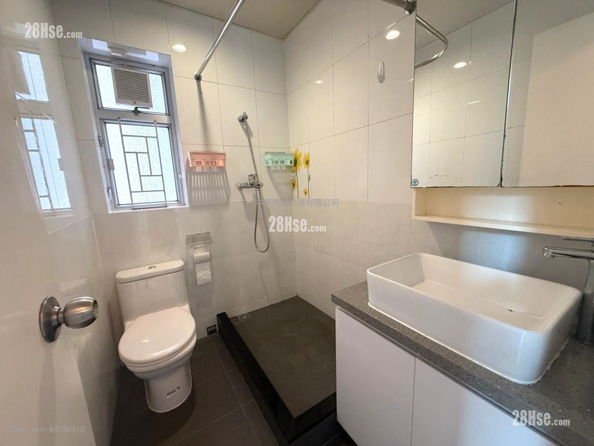 愉景新城 售盘 3 房 , 1 浴室 648 平方尺