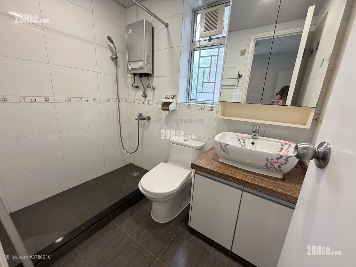 愉景新城 售盘 3 房 , 1 浴室 648 平方尺