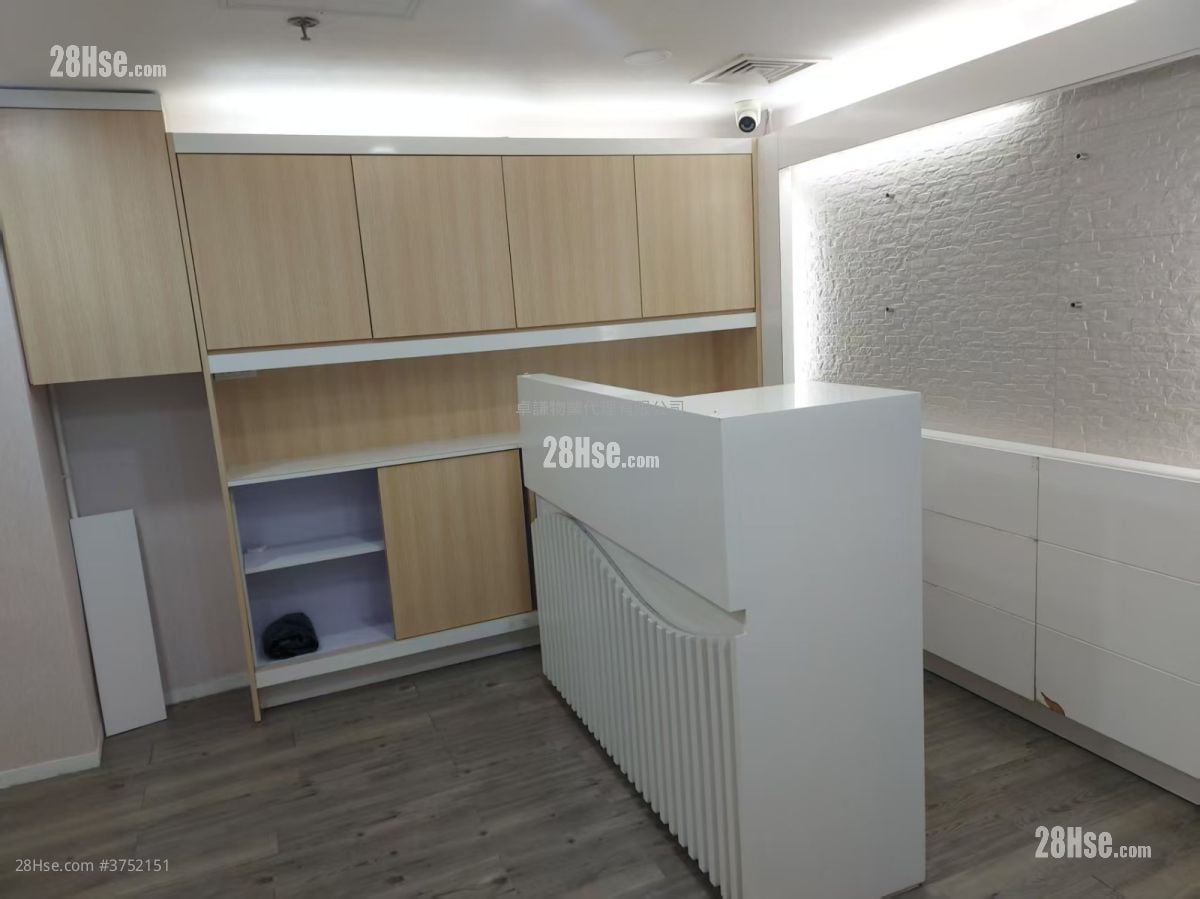 波蒂妮斯大廈 租盤 4 房 , 2 廁所