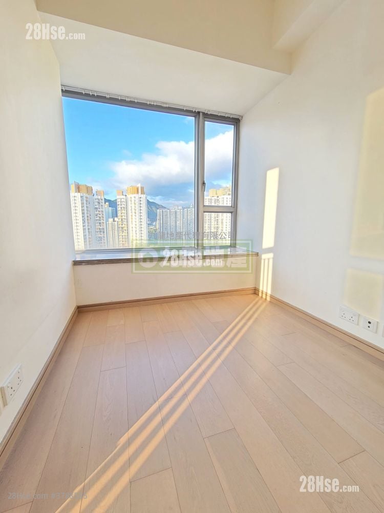 晓尚 租盘 1 房 , 1 浴室 335 平方尺