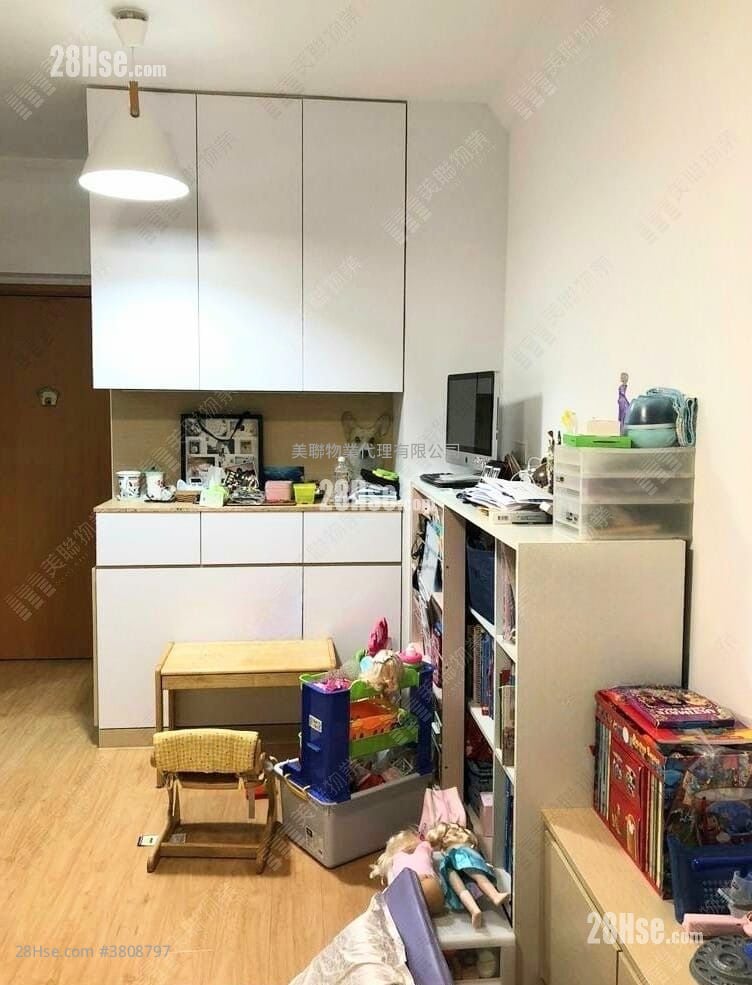 Liberte Sell 2 Bedrooms 522 ft²